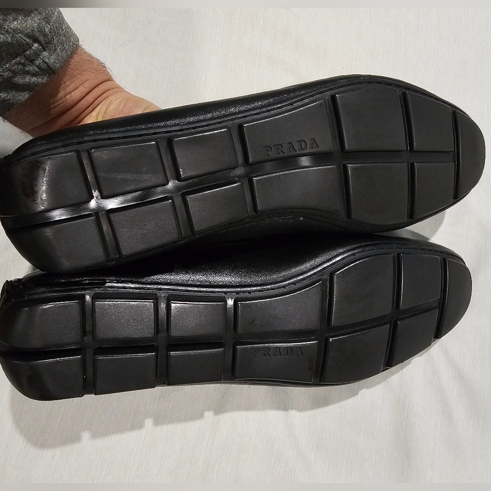 Prada Black Loafers Luxurious Slip-Ons - Picture 7 of 9